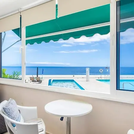 Appartement First Line Ocean View