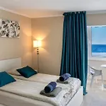 First Line Ocean View Appartamento